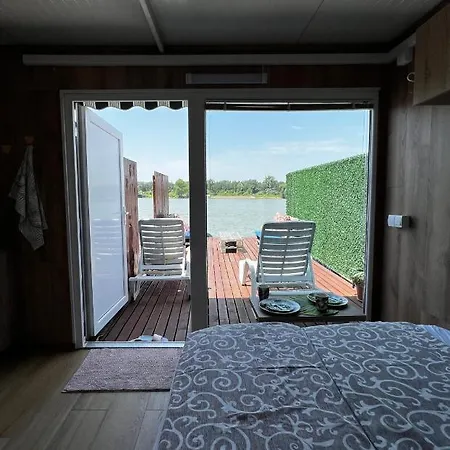 Splav Na Reci Savi Apartman *